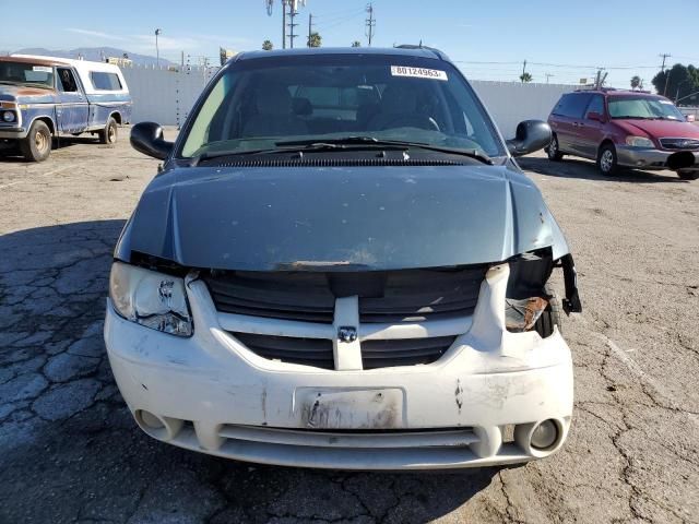 2005 Dodge Caravan SXT