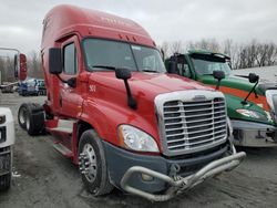 Salvage cars for sale from Copart Cahokia Heights, IL: 2017 Freightliner Cascadia 125