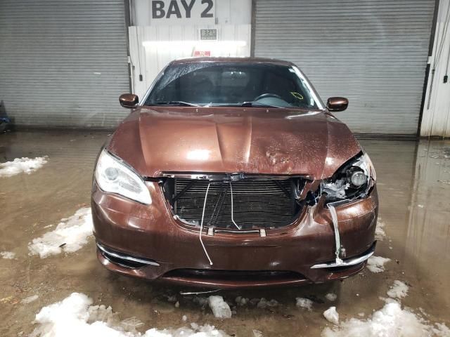 2012 Chrysler 200 Touring