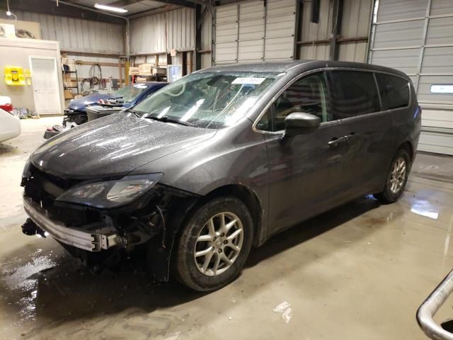 2017 Chrysler Pacifica LX