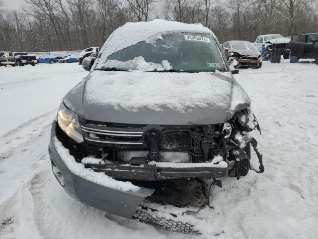 2016 Volkswagen Tiguan S