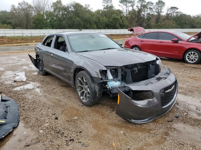 2018 Chrysler 300 Touring