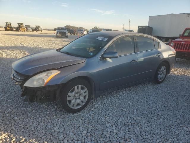 2010 Nissan Altima Base