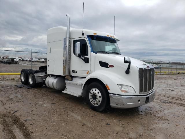 2016 Peterbilt 579