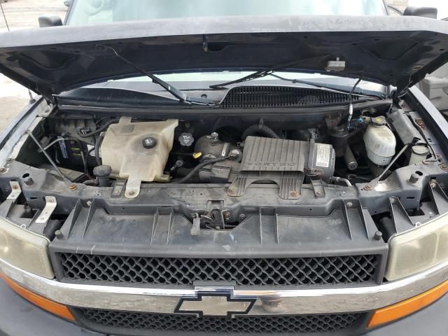 2004 Chevrolet Express G1500