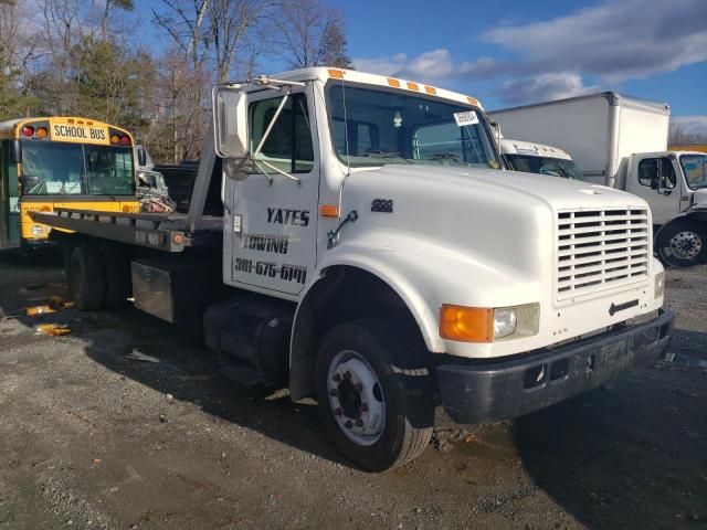 1999 International 4000 4700