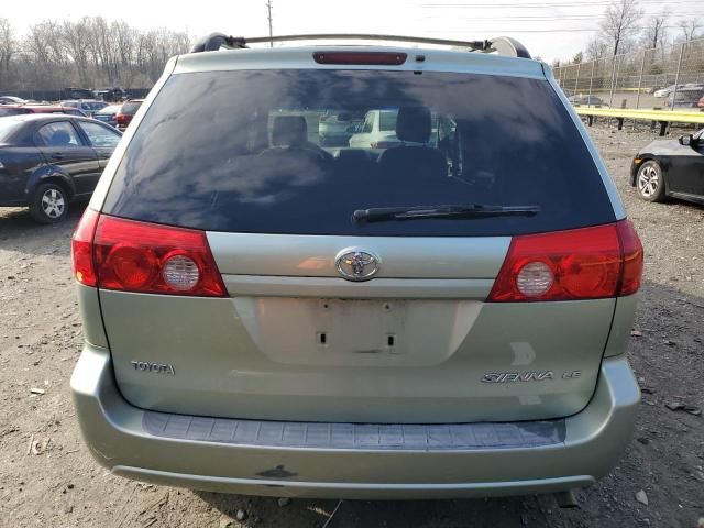 2007 Toyota Sienna CE