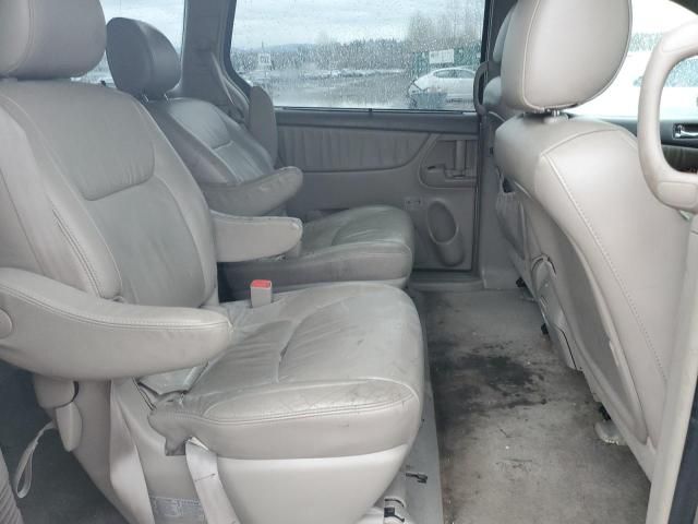 2009 Toyota Sienna XLE