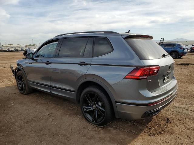 2023 Volkswagen Tiguan SE R-LINE Black