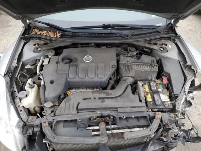 2011 Nissan Altima Base