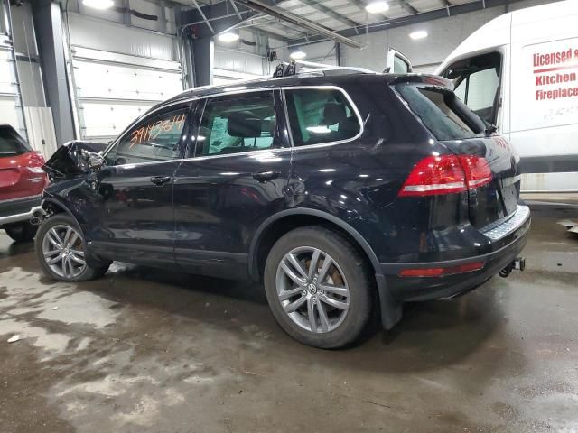 2016 Volkswagen Touareg Sport