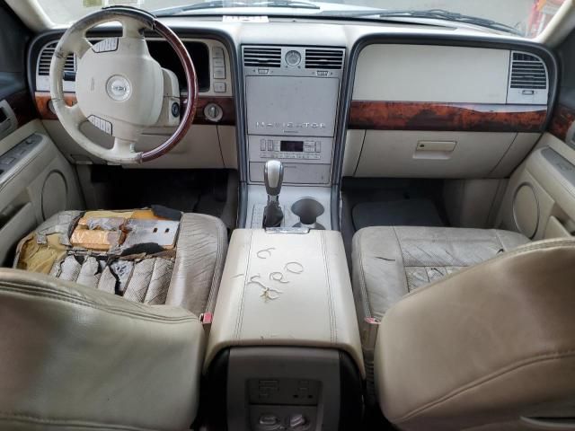 2003 Lincoln Navigator