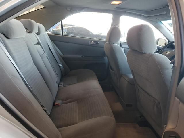 2005 Toyota Camry LE