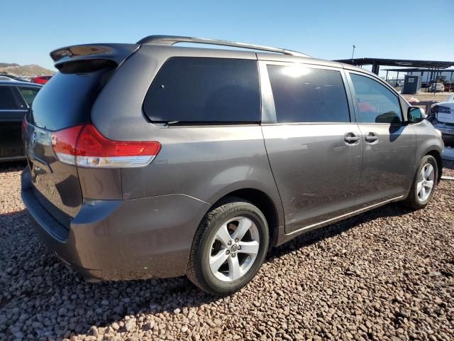 2011 Toyota Sienna LE