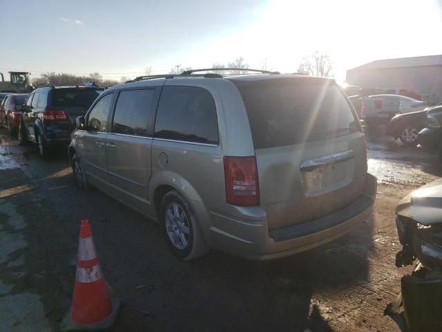 2010 Chrysler Town & Country Touring