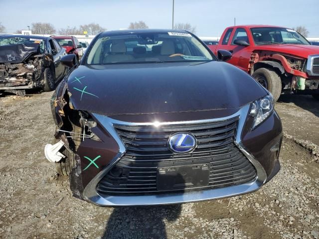 2018 Lexus ES 300H