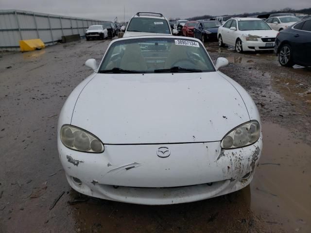 2002 Mazda MX-5 Miata Base