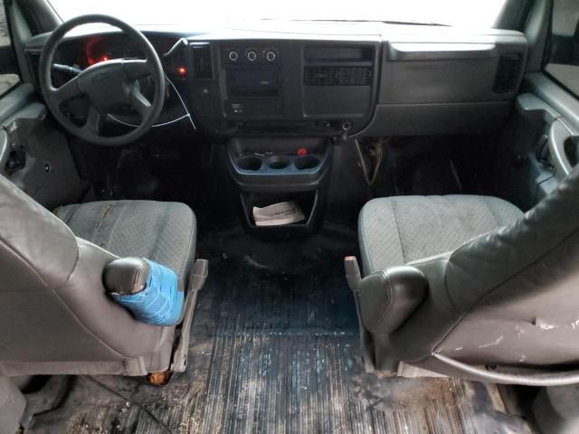 2005 Chevrolet Express G2500