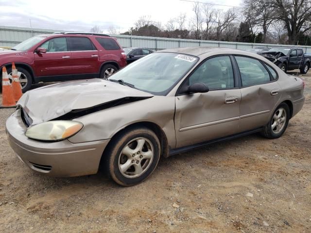 2004 Ford Taurus SES