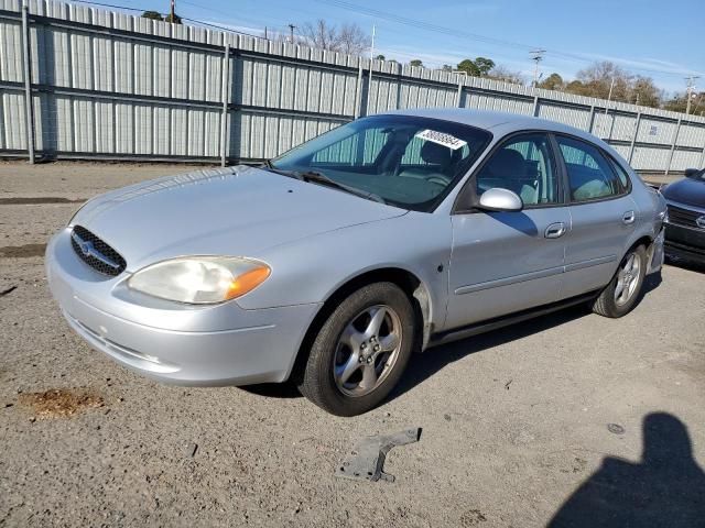 2002 Ford Taurus SE