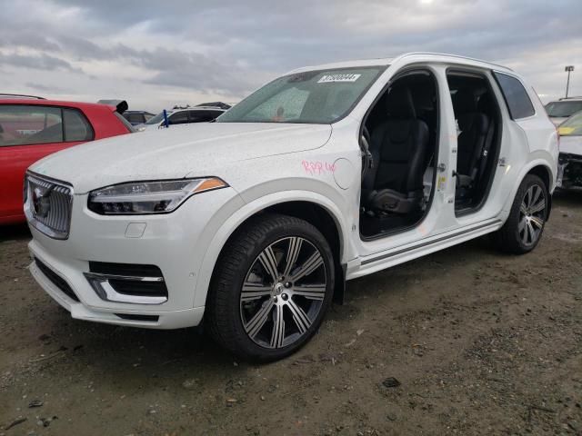 2022 Volvo XC90 T8 Recharge Inscription