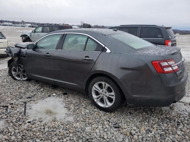 2016 Ford Taurus SE