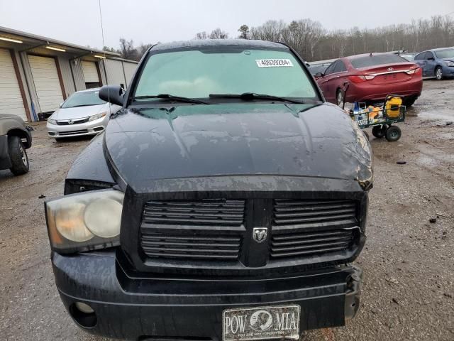 2007 Dodge Dakota Quad SLT