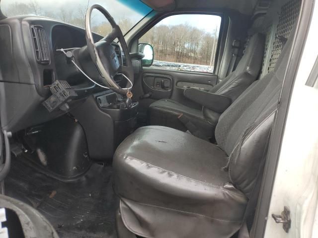 2002 GMC Savana G3500