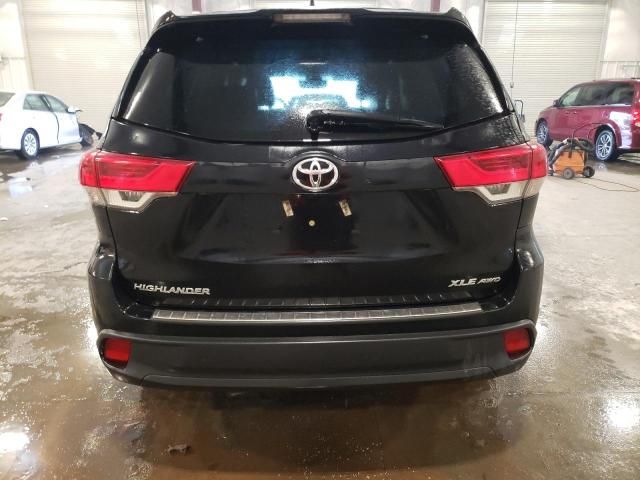 2019 Toyota Highlander SE