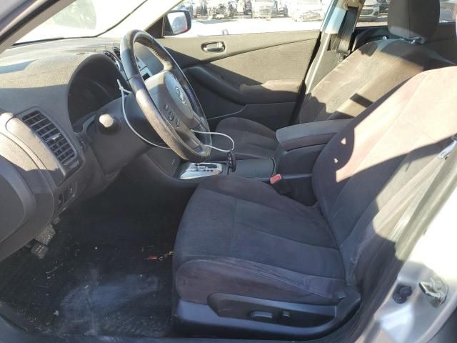 2011 Nissan Altima Base