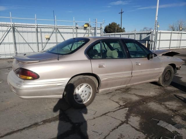 1999 Pontiac Bonneville SE