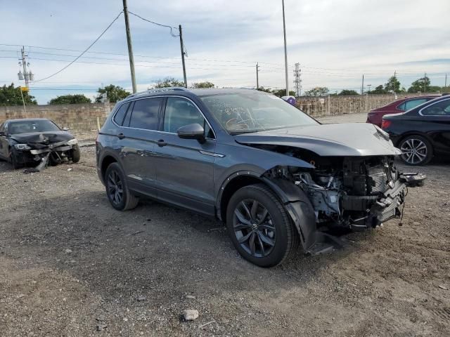 2023 Volkswagen Tiguan SE