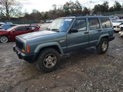 Salvage SUVs for sale at auction: 1997 Jeep Cherokee Sport