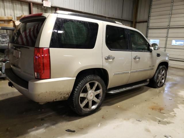 2011 Cadillac Escalade Luxury