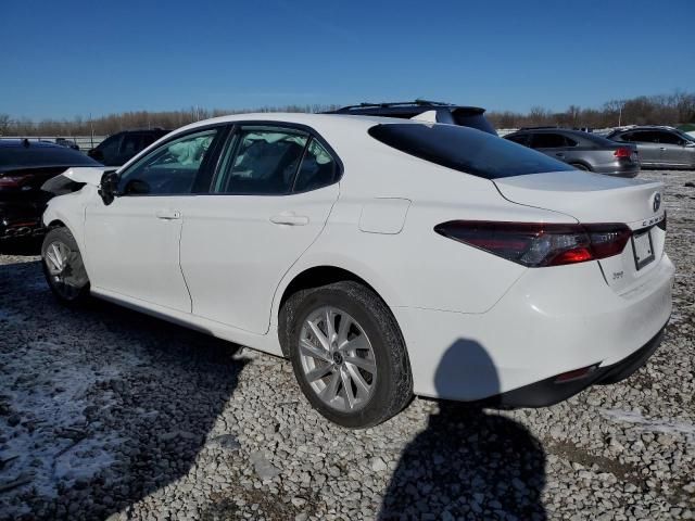 2022 Toyota Camry LE