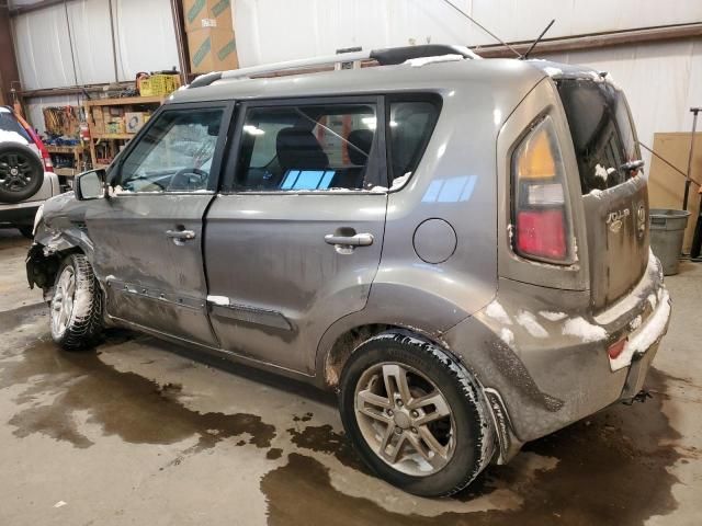 2011 KIA Soul +