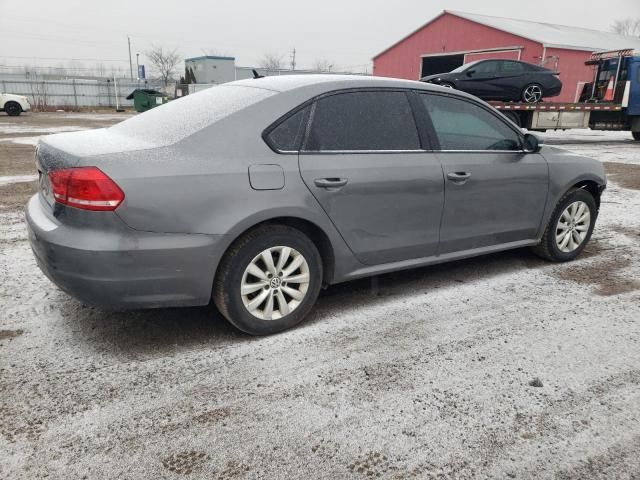 2013 Volkswagen Passat S