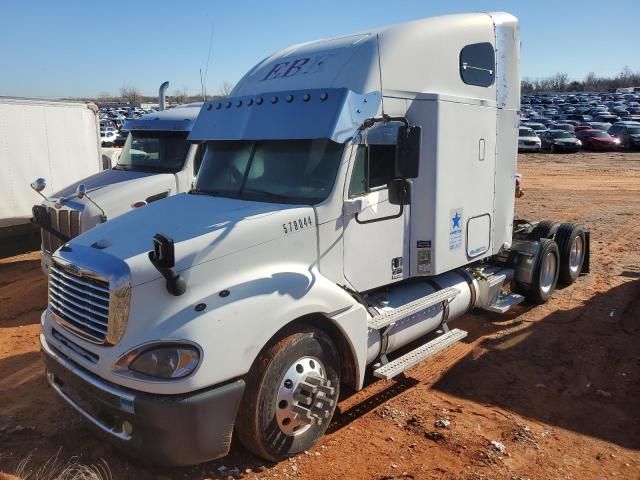 2004 Freightliner Conventional Columbia