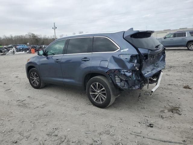 2019 Toyota Highlander SE