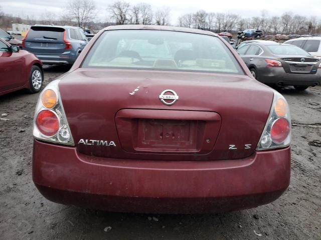 2002 Nissan Altima Base