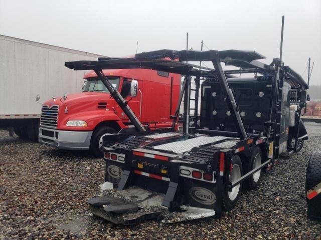 2019 Peterbilt 389