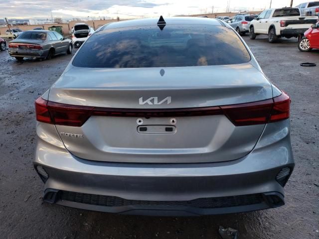 2022 KIA Forte FE