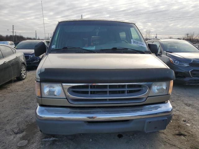 2000 Ford Econoline E150 Van