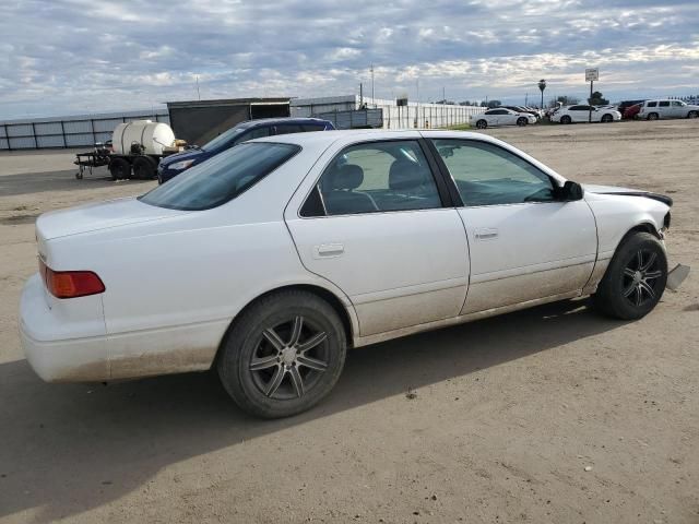 2000 Toyota Camry CE