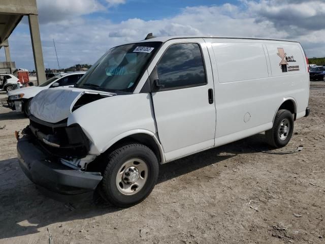 2017 Chevrolet Express G2500