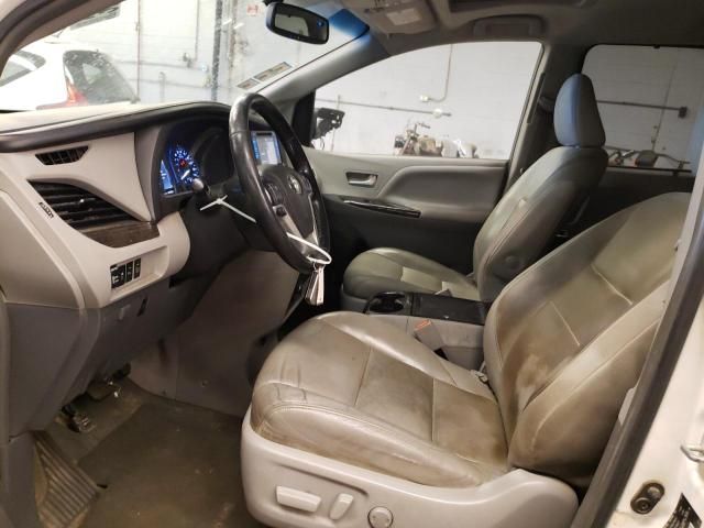 2015 Toyota Sienna XLE