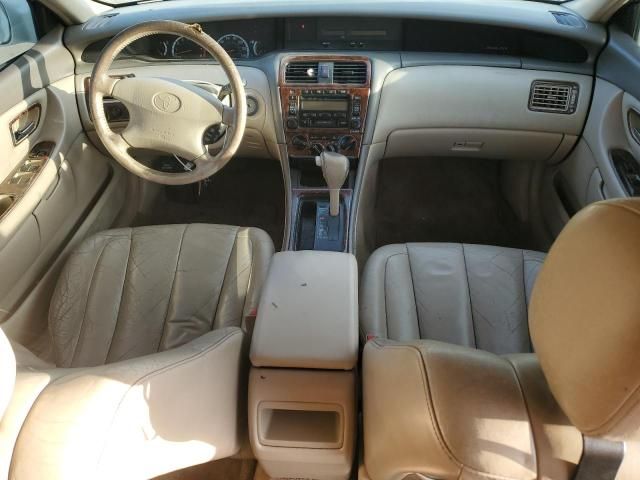 2001 Toyota Avalon XL