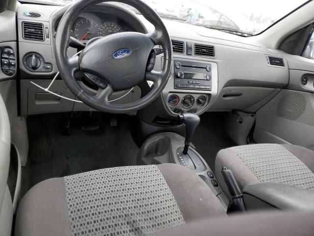 2005 Ford Focus ZX4