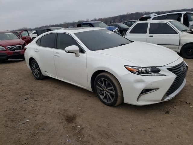 2016 Lexus ES 300H