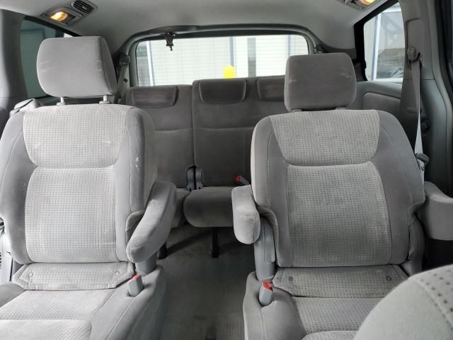 2007 Toyota Sienna CE